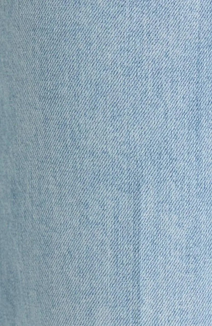 Jeansy z prostą nogawką w jasnym odcieniu denimu